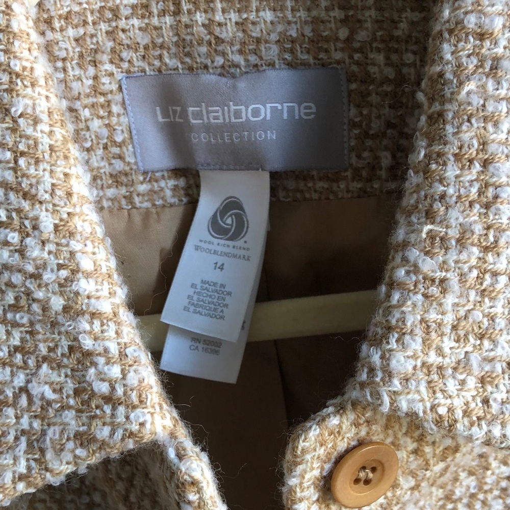 Suite jacket - Picture 2 of 3